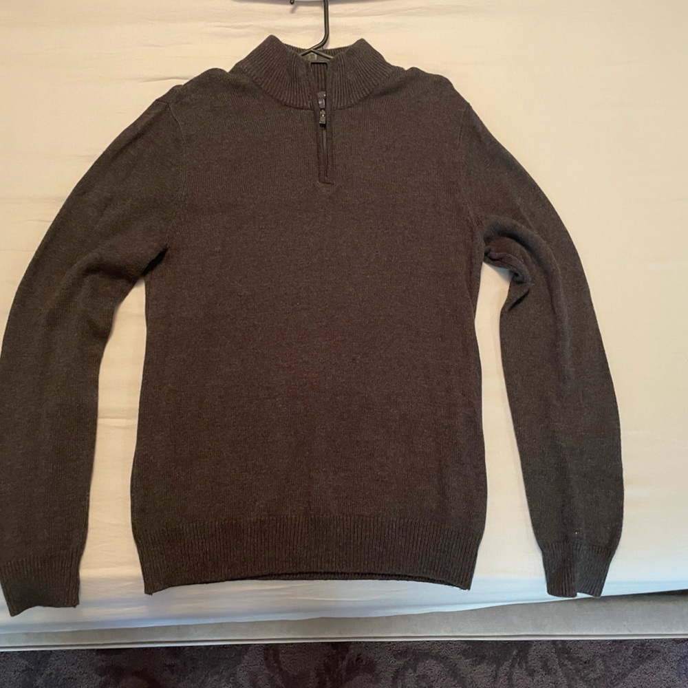 GAP Sweater